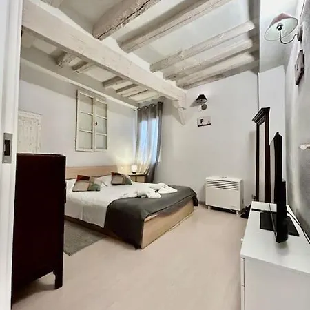 Apartmán Sweet House Near Piazza Della Signoria *